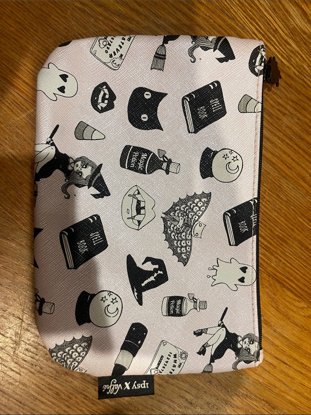 Pink Halloween theme Accessory Pouch - Picture 2 of 3